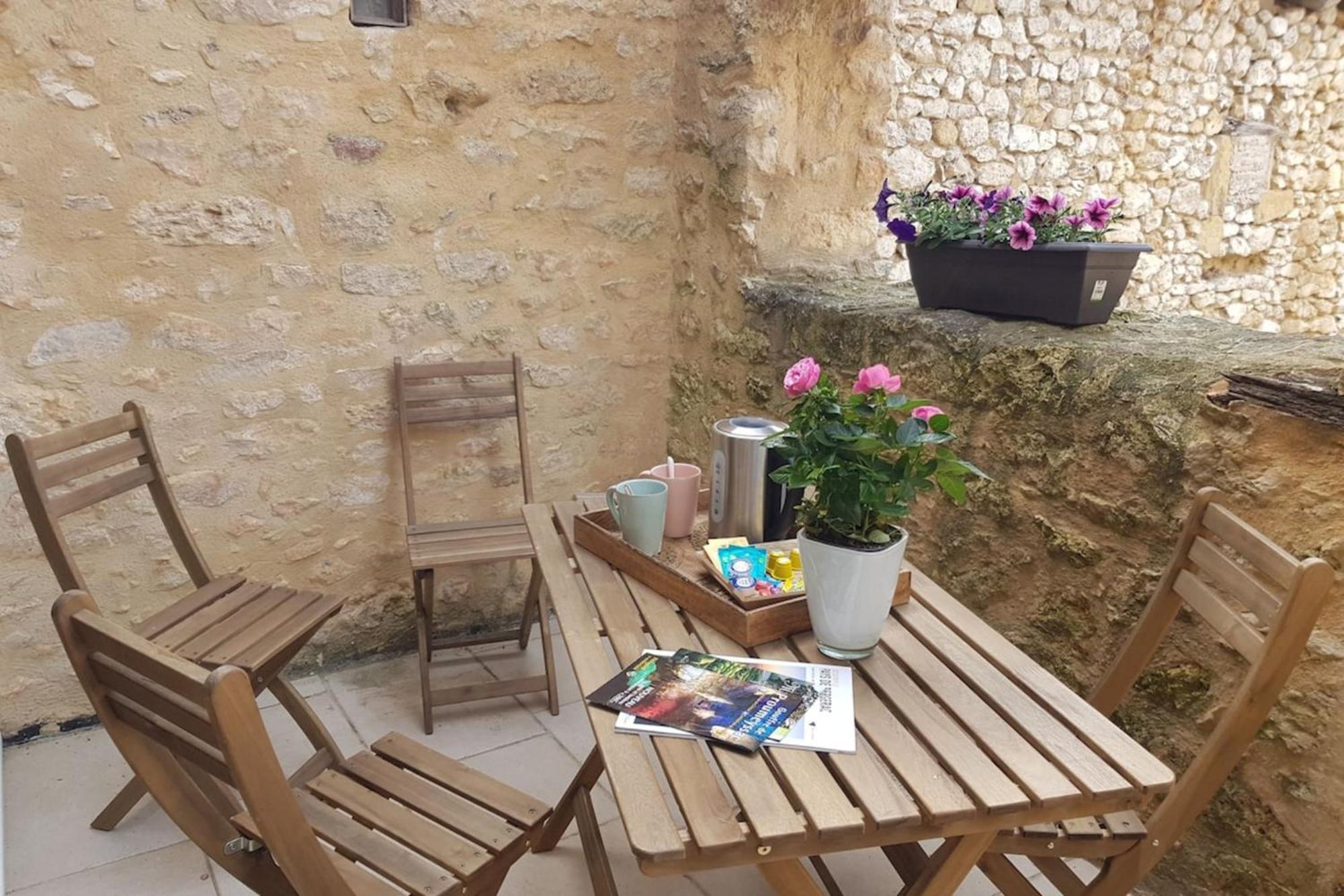 Monpazier Situation Ideale Lumineux Terrasse Buitenkant foto